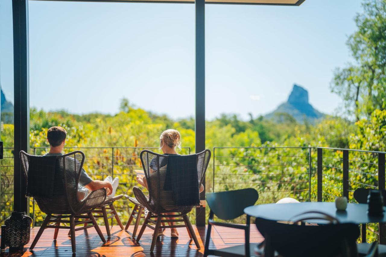 Glass On Glasshouse Glass House Mountains Exteriér fotografie